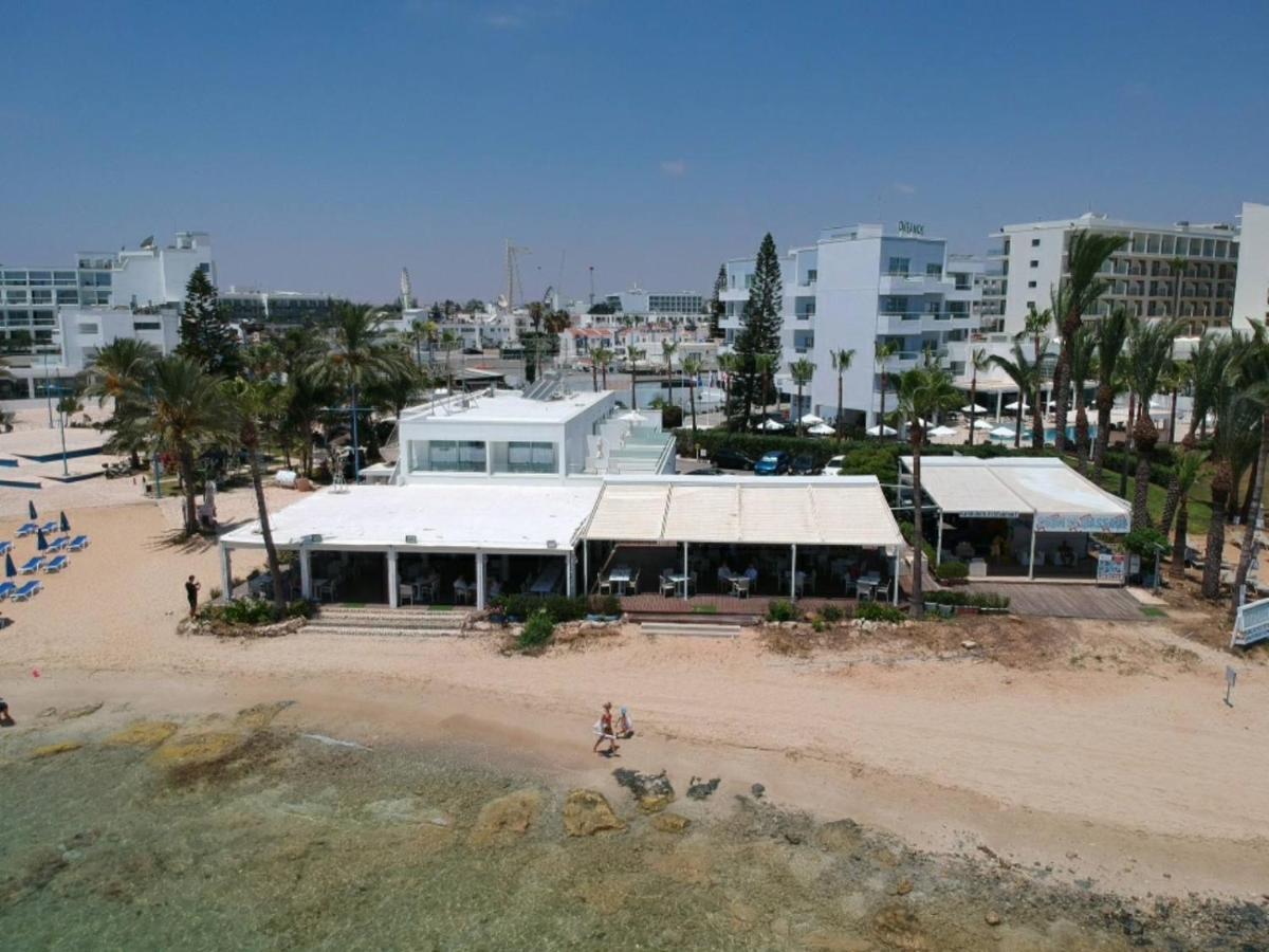 Karousos Beach Rooms ไอยานาปา ภายนอก รูปภาพ
