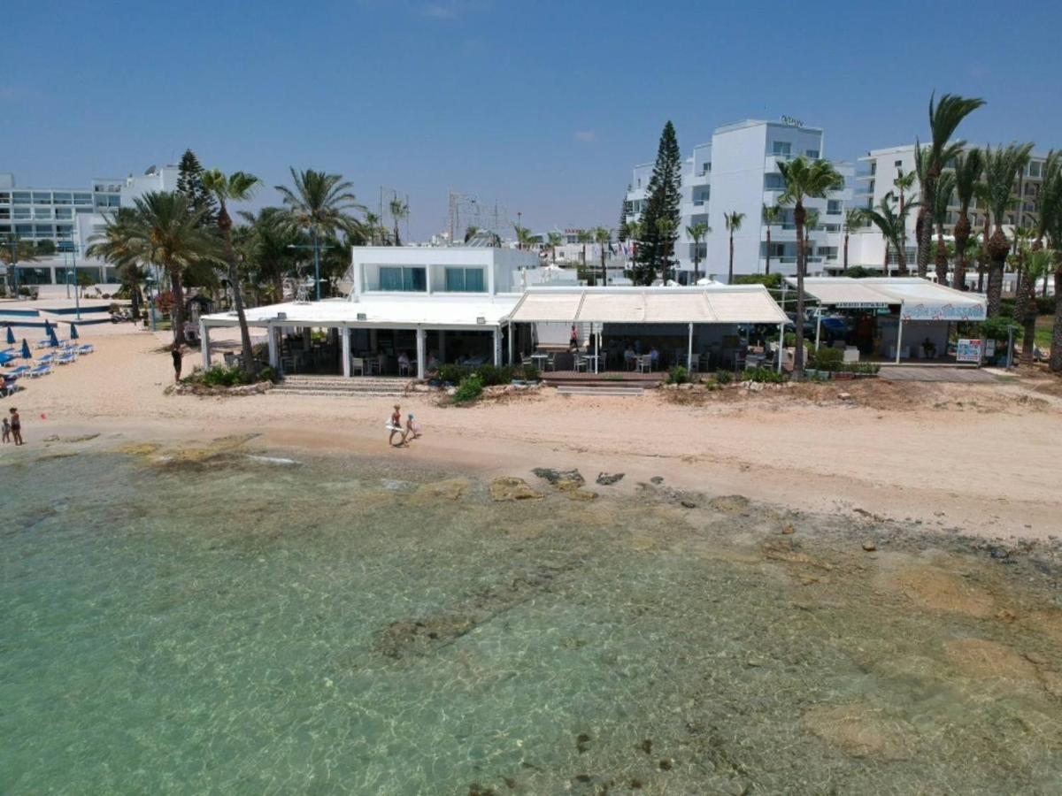 Karousos Beach Rooms ไอยานาปา ภายนอก รูปภาพ