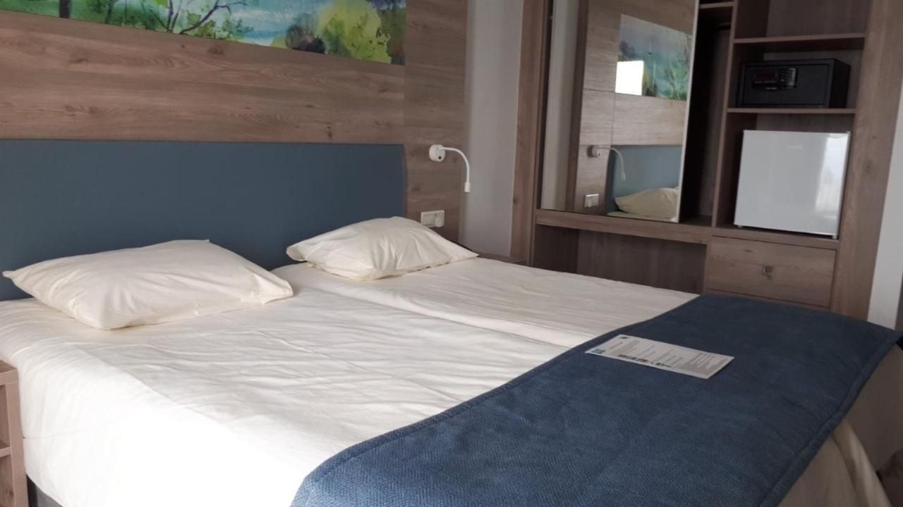 Karousos Beach Rooms ไอยานาปา ภายนอก รูปภาพ